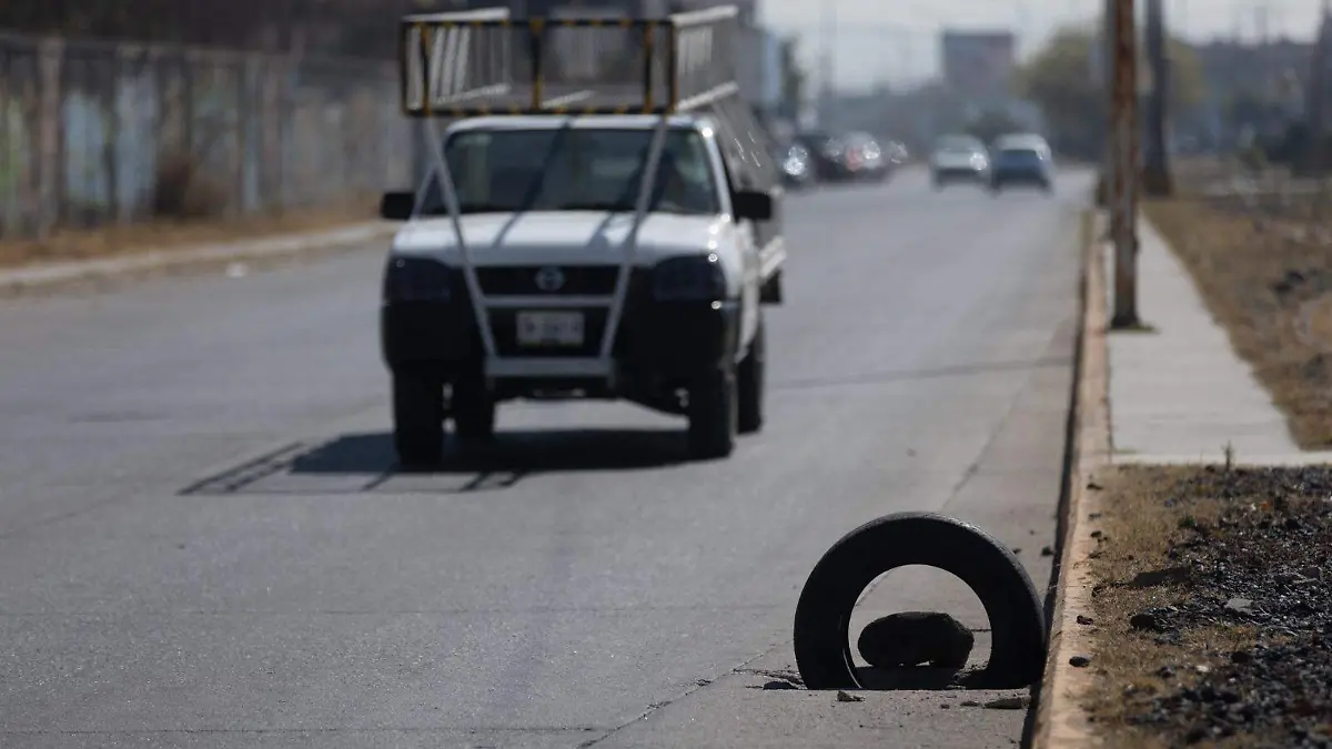 Alcantarillas sin tapa en Boulevard Españita 