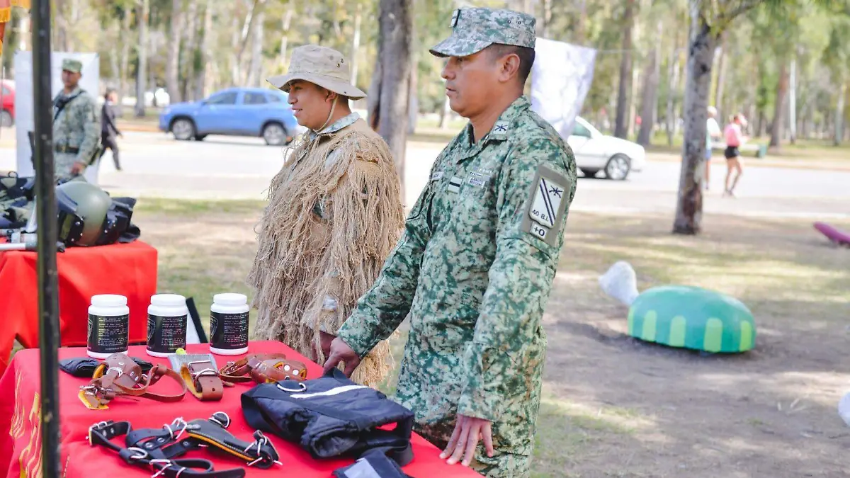elementos del 40 Batallón de Infantería en el Parque Tangamanga I