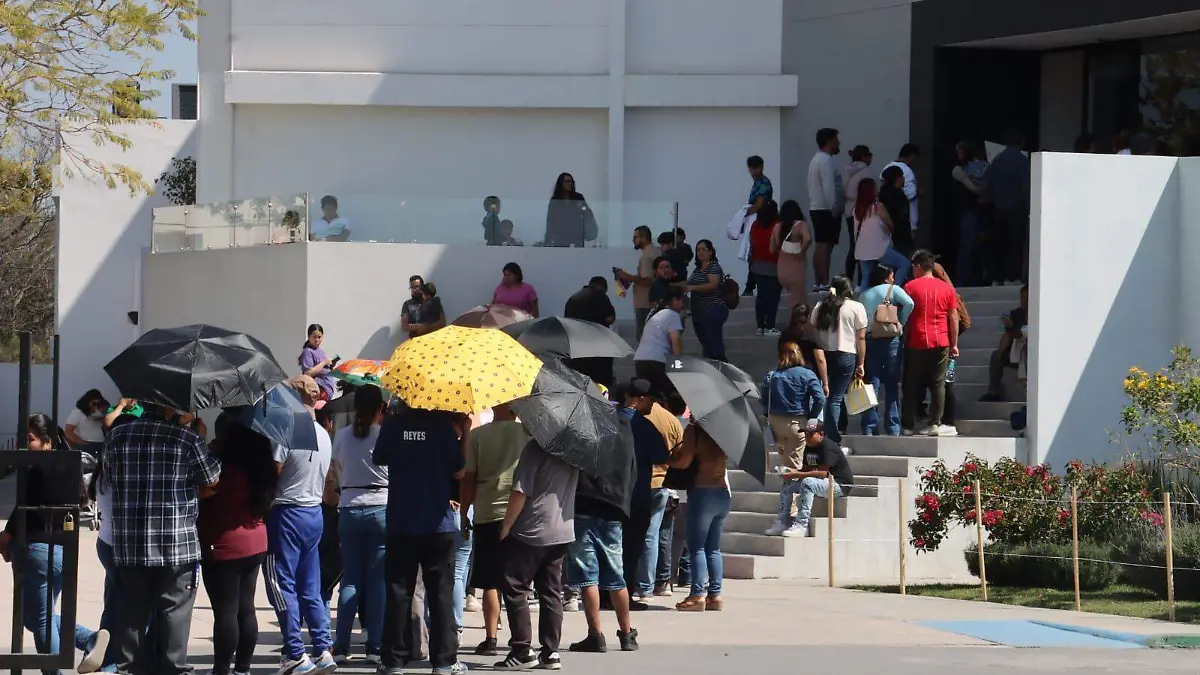 e0394bf3-b42d-420f-ac5f-aaa3e2a69f69