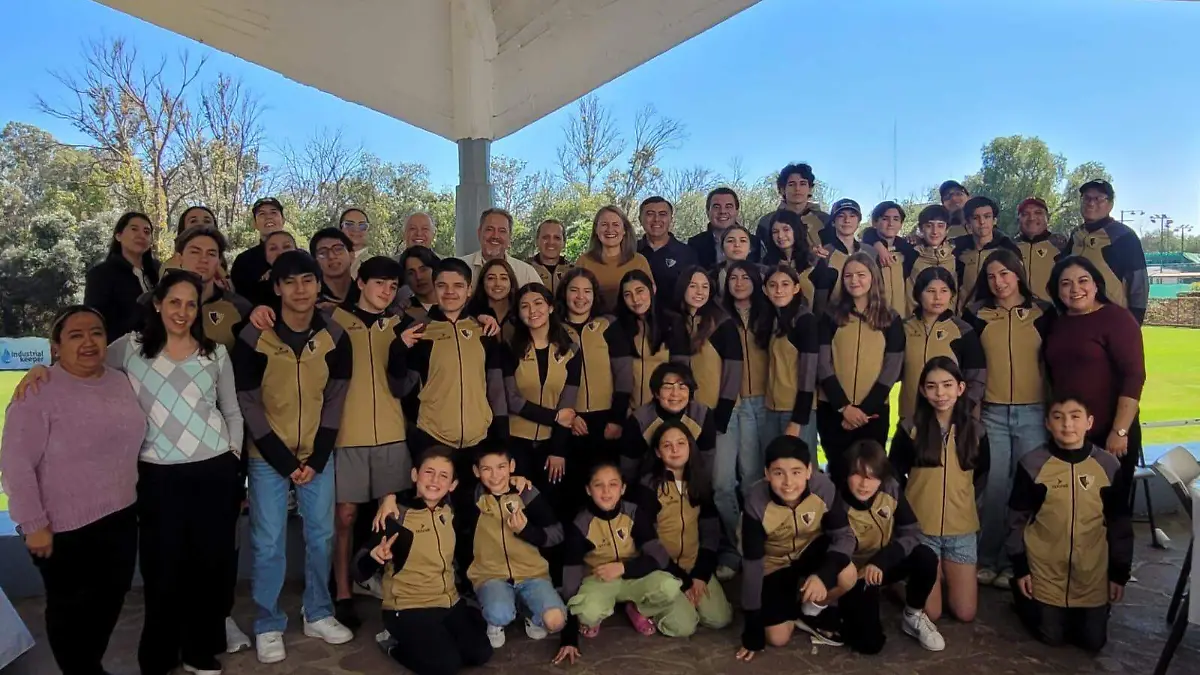 Equipo Delfines del Club Deportivo Potosino