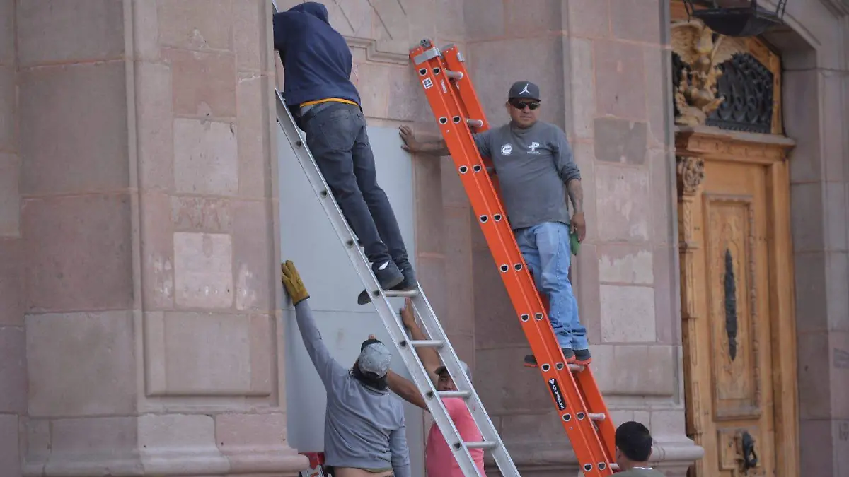 Protegen el Palacio de Gobierno 