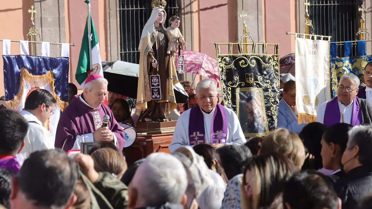 Misa  Iglesia de La Compañía de Jesús y Capilla de Loreto (1)