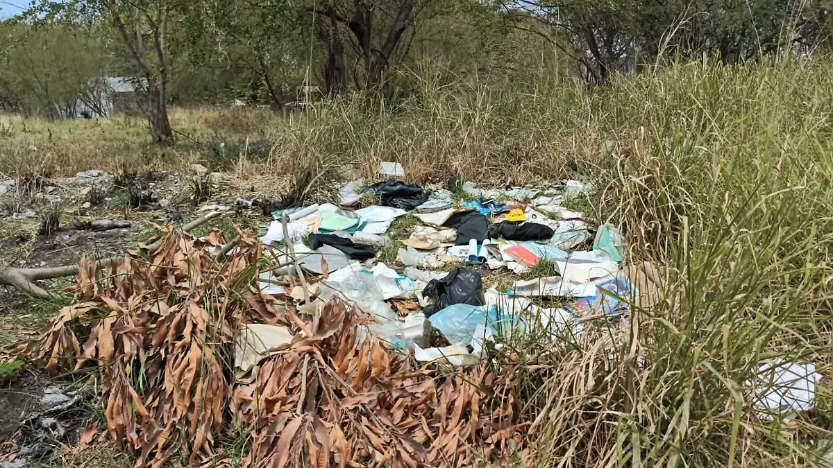 basurero clandestino en Ciudad Valles