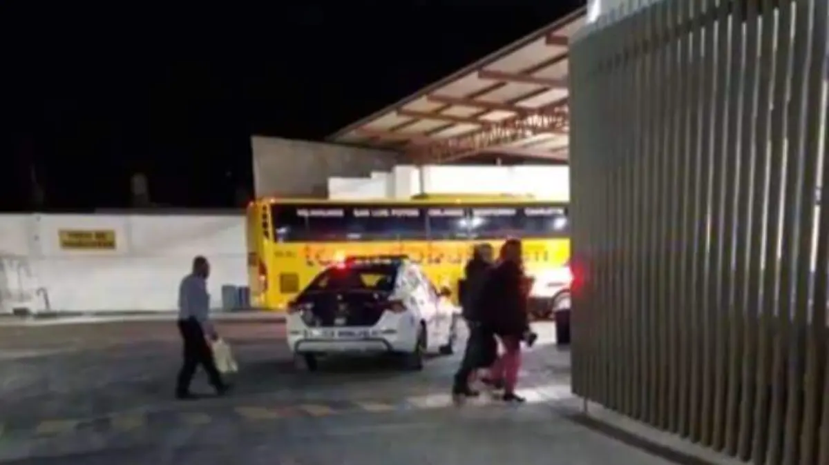 Intento de asalto a autobús Tornado en Matehuala (1)