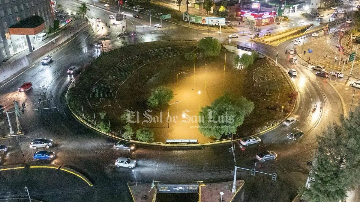 Glorieta Real Inn, inundada (2)