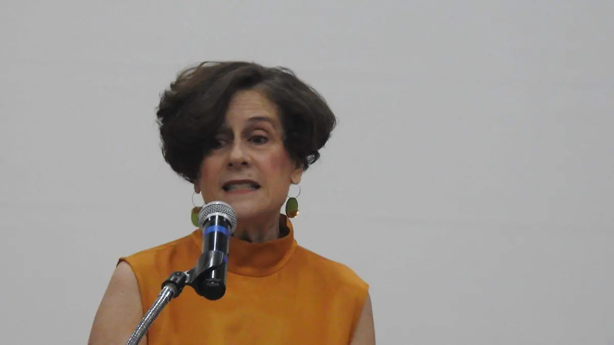 Denise Dresser (2)