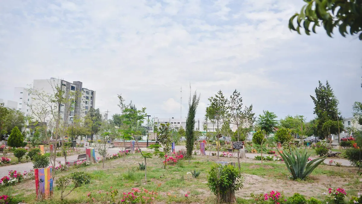  Jardín “Juan Ruiz de Alarcón” (1)