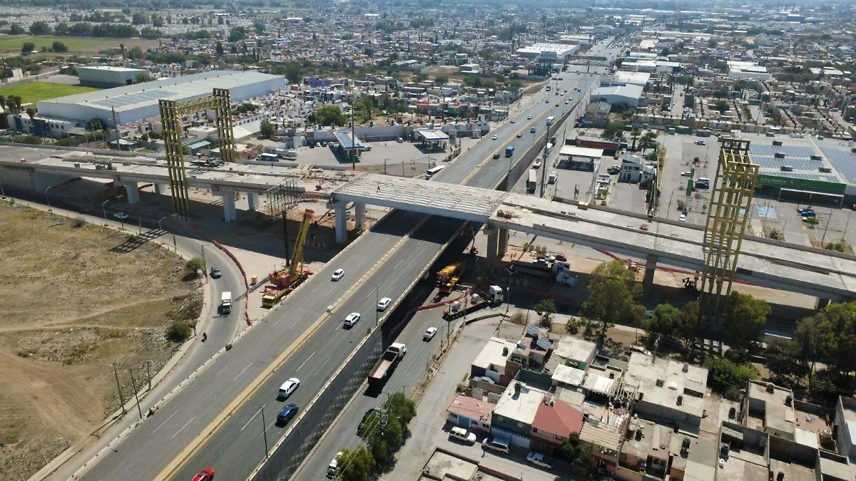 Puente Valle de los Fantasmas y Circuito Potosí