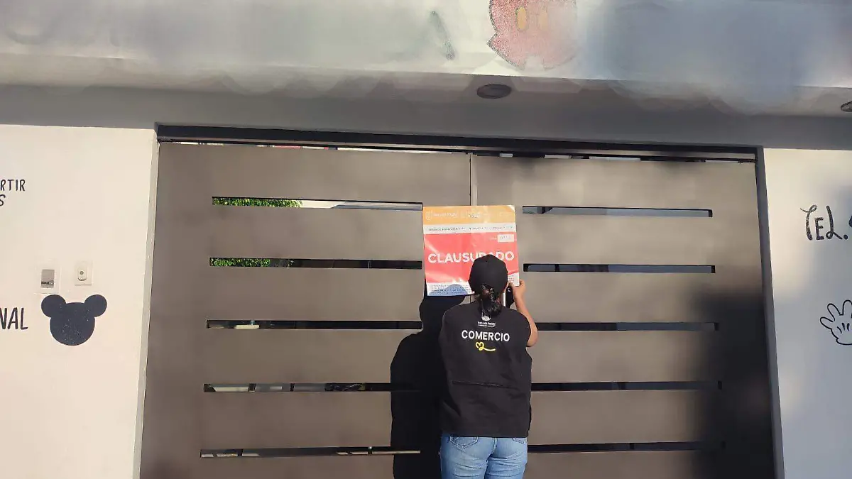 Clausuran guardería