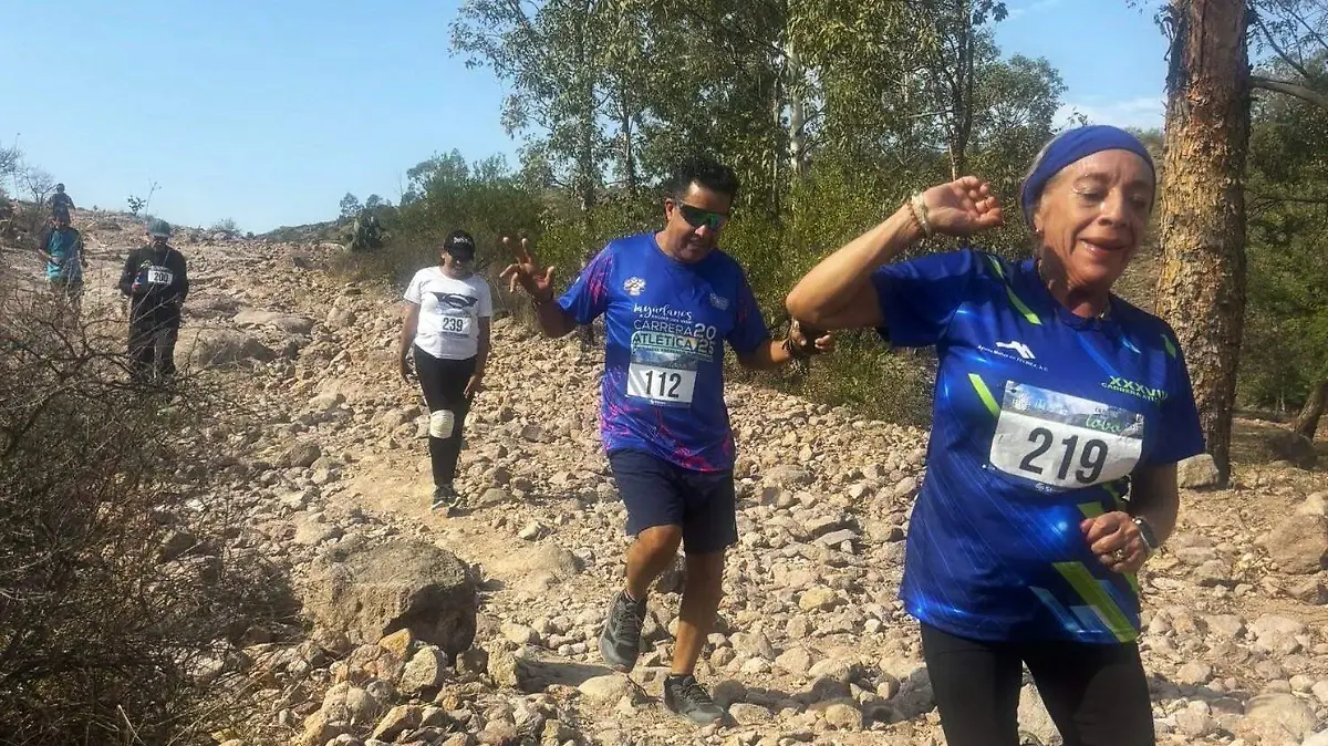carrera atlética de campo traviesa CAFA