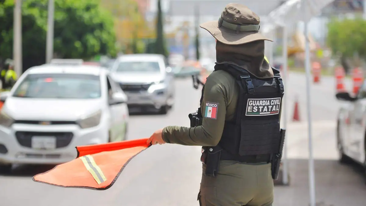 Elementos de seguridad refuerzan zonas limítrofes (2)