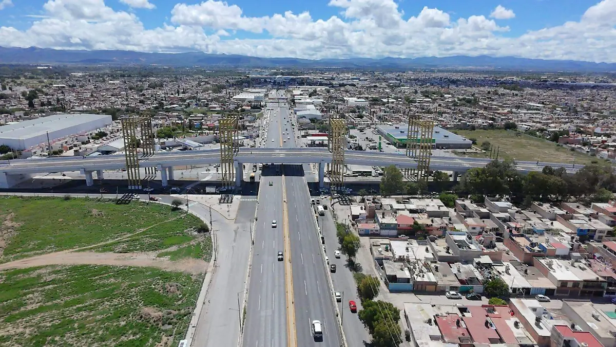 Puente Circuito Potosí-Valle de los Fantasmas (3)