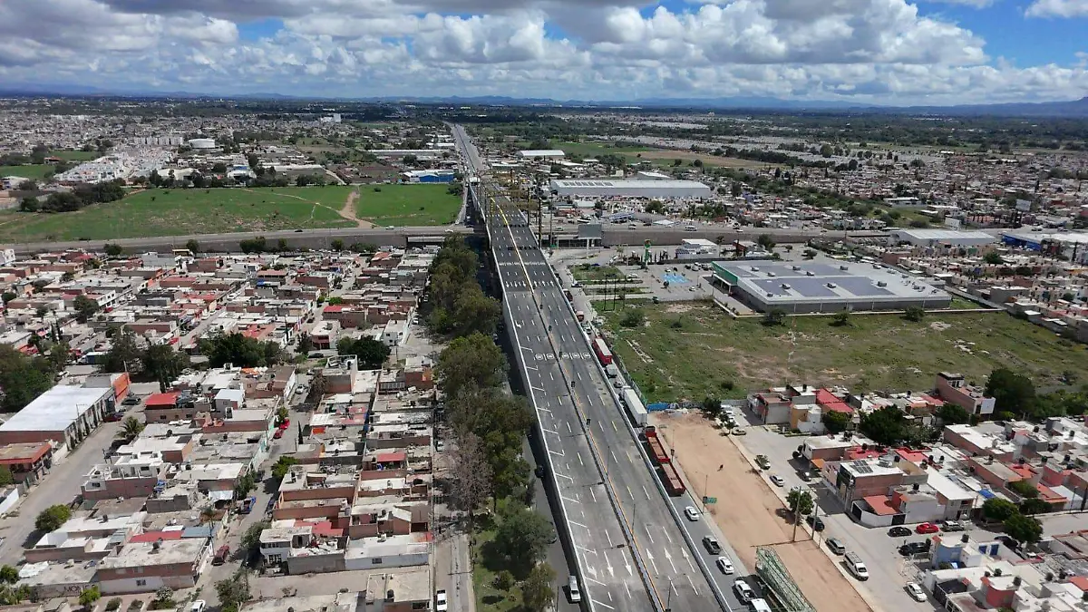 Puente Circuito Potosí-Valle de los Fantasmas (2)