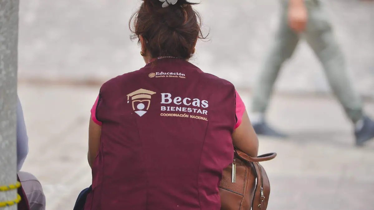 Becas bienestar