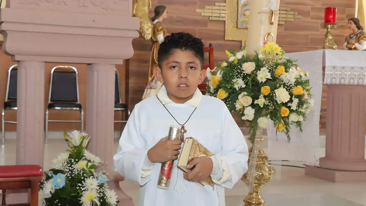 CARLOS (1)