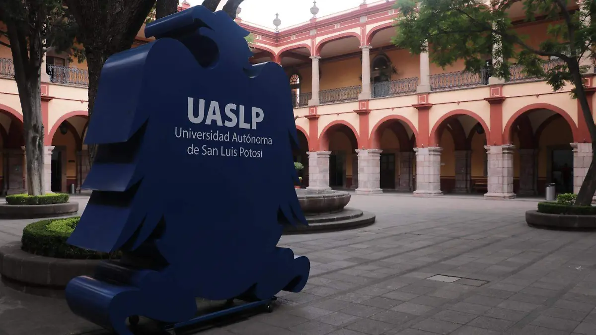 UASLP (2)