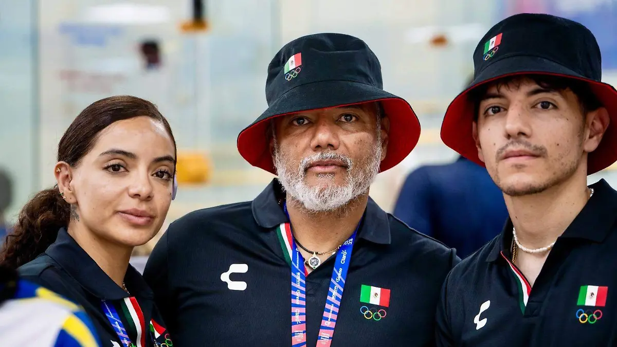 Jessica y Andrés Parrilla, con su papá y entrenador Fabián Parrilla