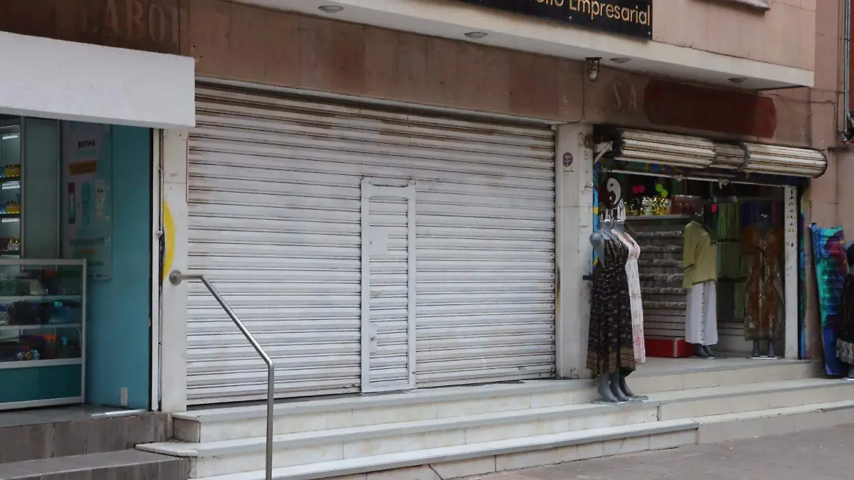 Cierre de comercios centro SLP