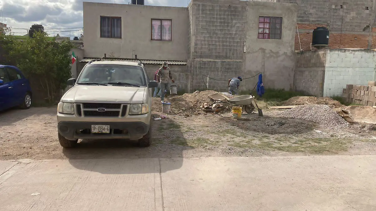 invasión de área común en privada de Villa de Pozos (3)