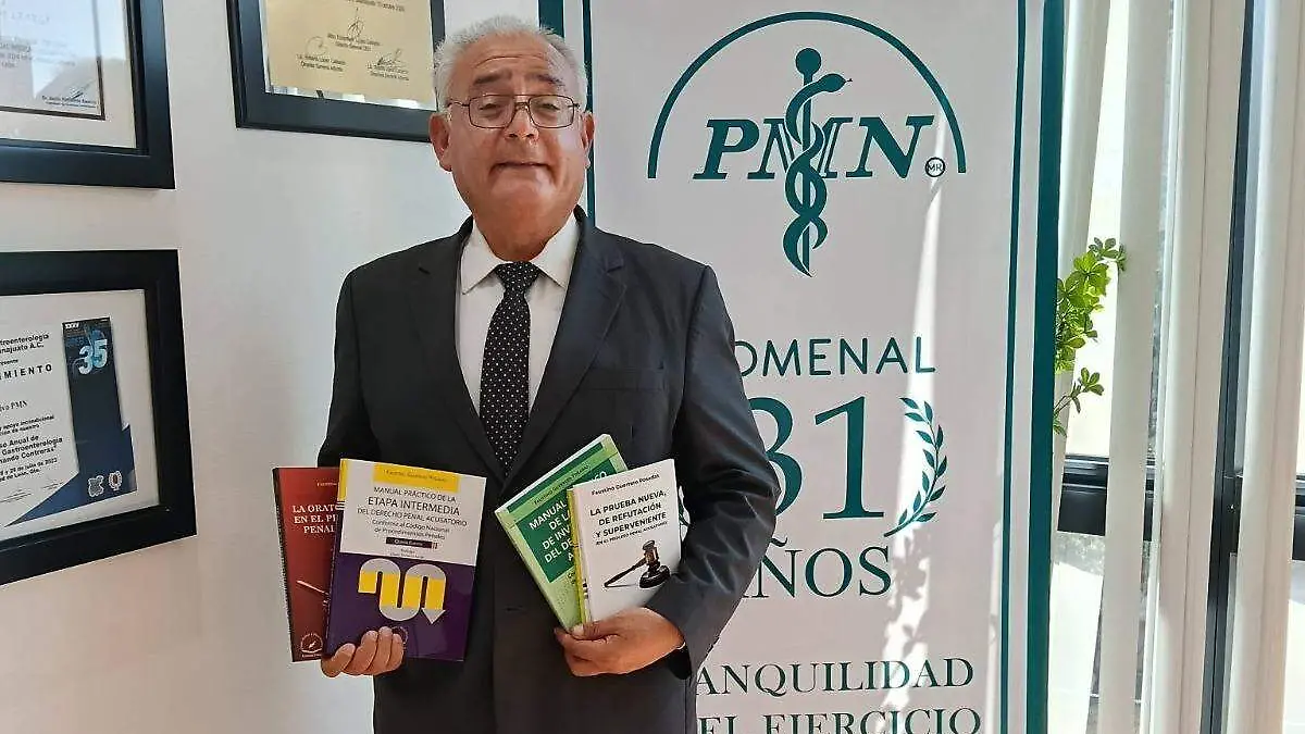 Enrique González