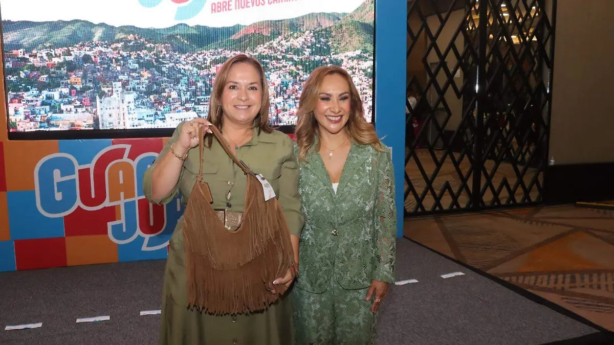 Yolanda Cepeda y María Guadalupe Robles León