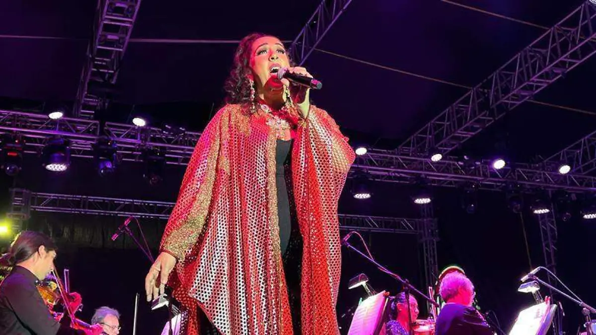 regina-orozco- festival
