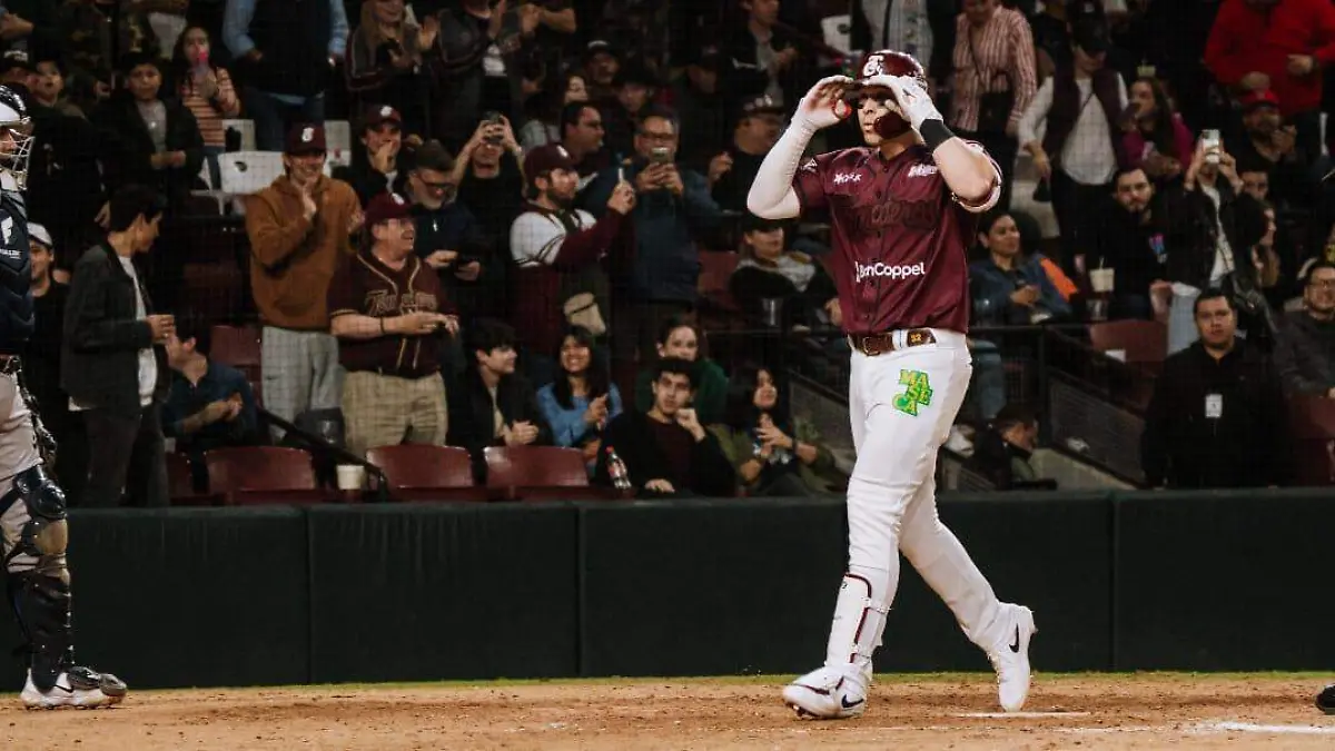 tomateros-triunfa-beisbol