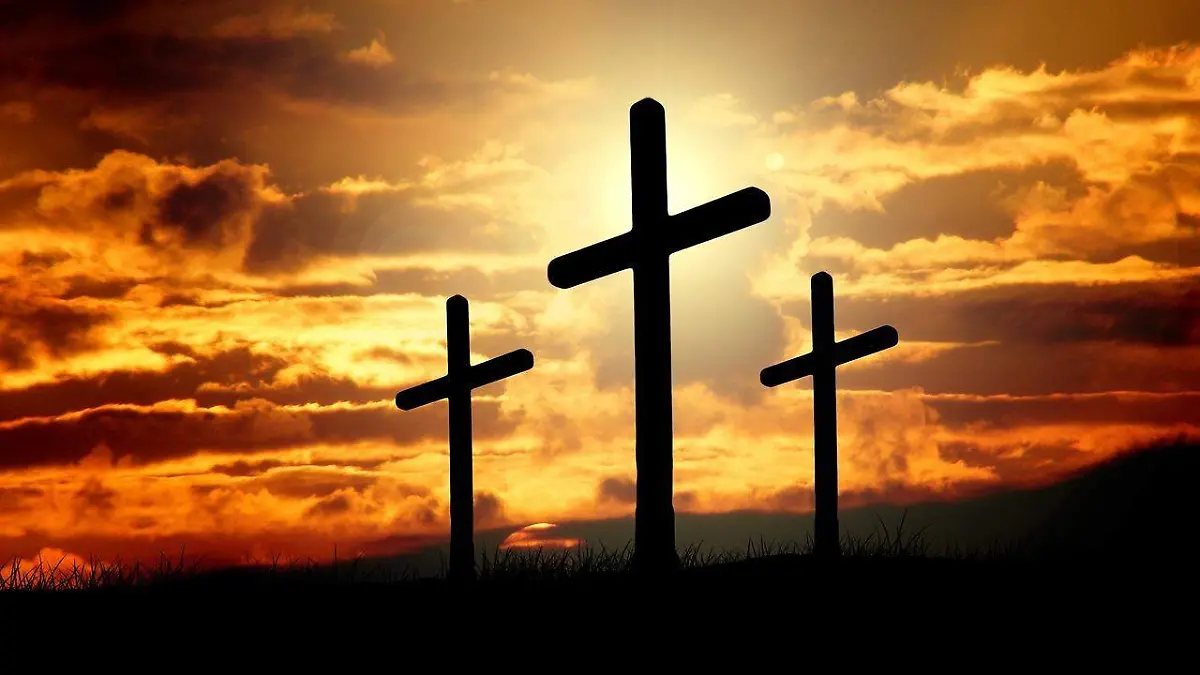 crosses-671379_1280