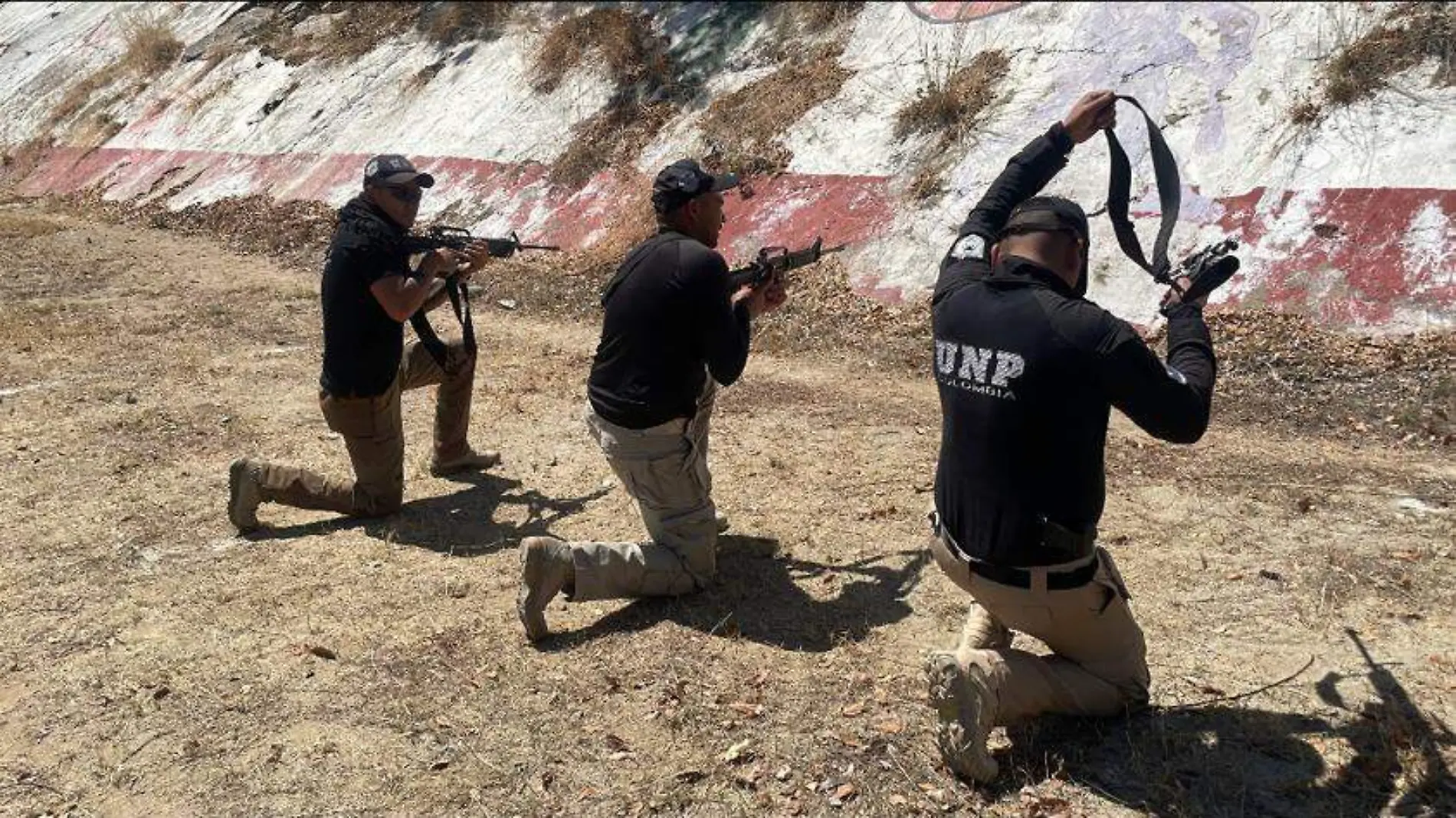 policias-colombianos-concluyen-curso-en-la-interpol