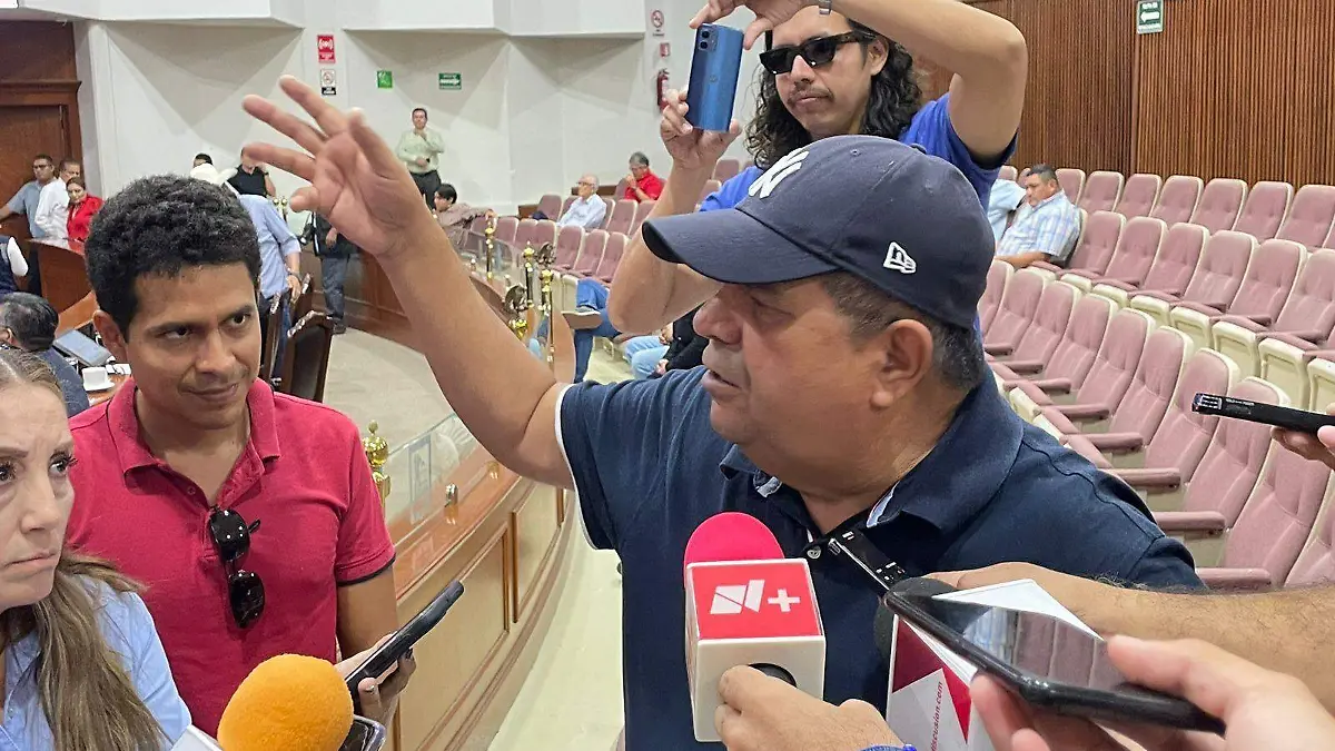 manifiestan congreso