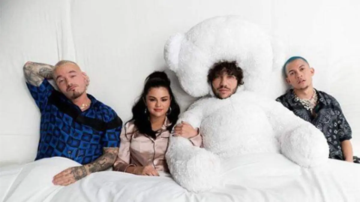 SELANA-GOMEZ-J-BALVIN