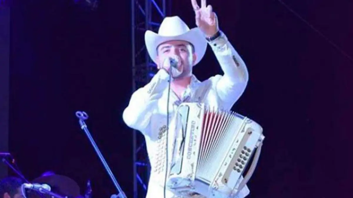 jorgeavlenzuela-musico-sinaloa-muerte-accidente-auto