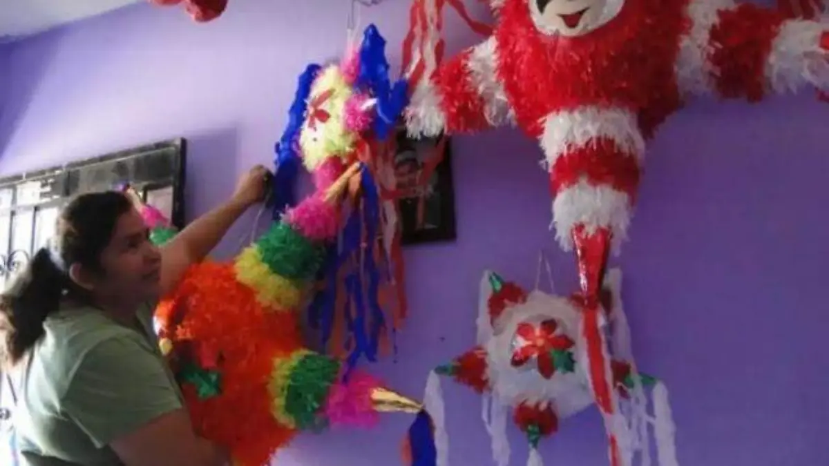 PIÑATAS