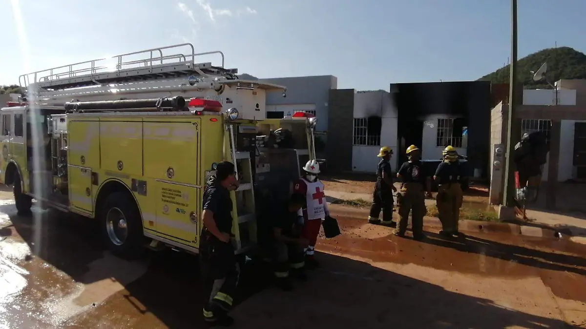 -incendio-costera-culiacán2-