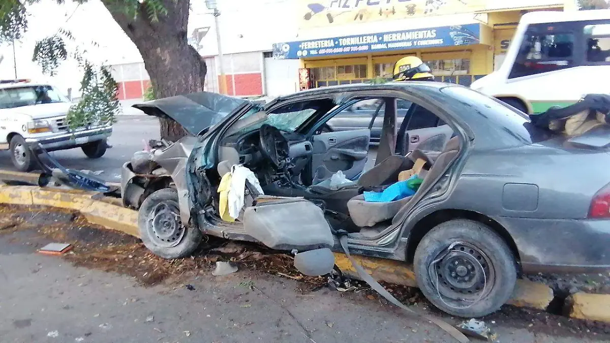 fuerte-choque-calzada