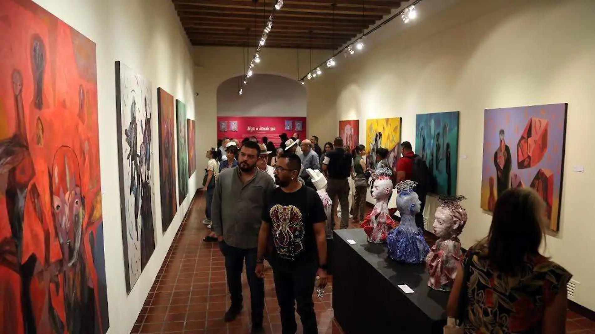 alex-mojica-expone-culturas