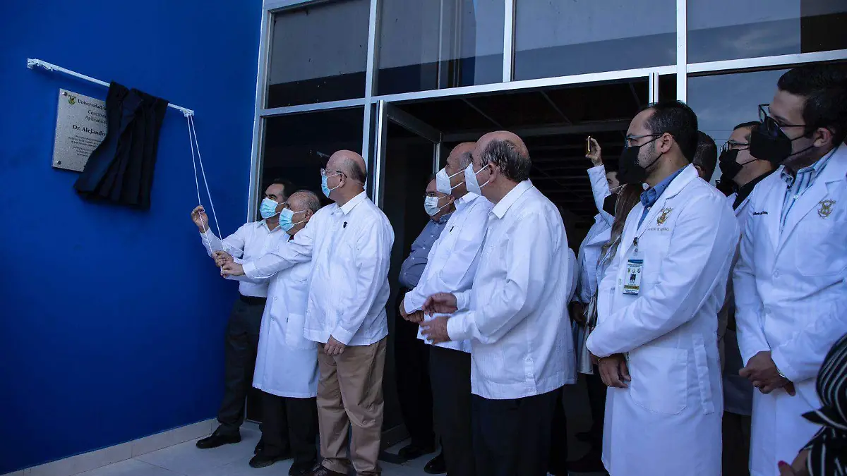 -Inauguración-del-centro-de-ciencias-de-la-salud-de-la-UAS-