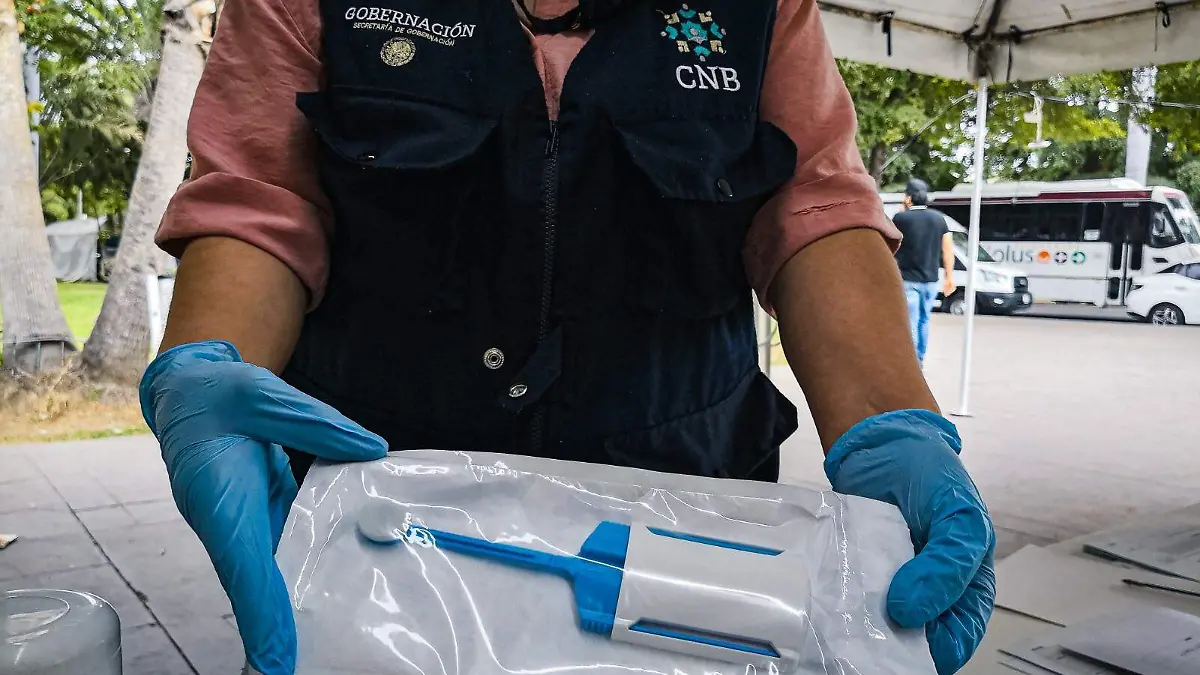 toma-adn-familiares-personas-desaparecidas