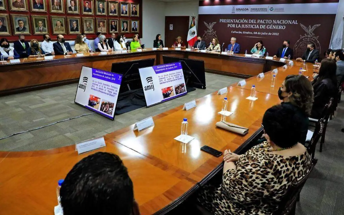 se presenta pacto nacional