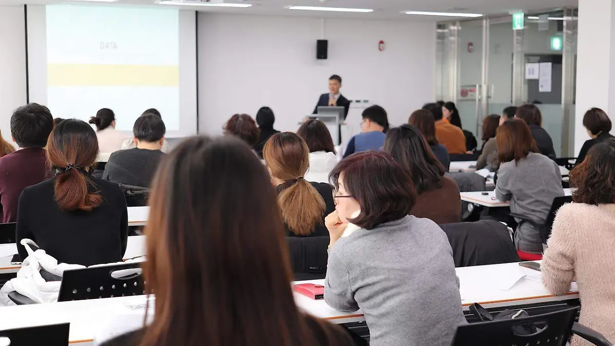 lecture-g64c625500_1280