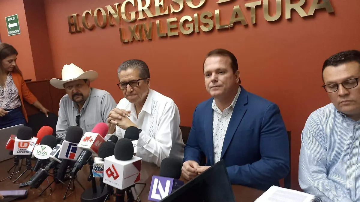 congreso-no-esta-facultado-para-retirar-al-rector-de-su-cargo