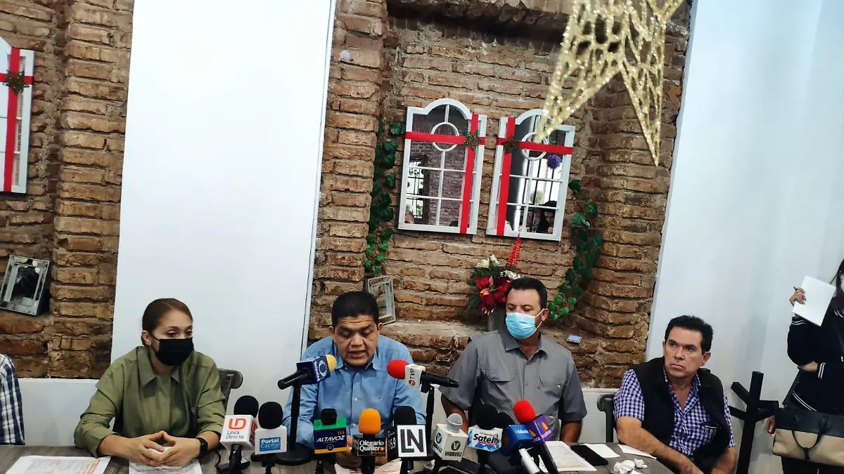 Julio César Silvas Inzunza1