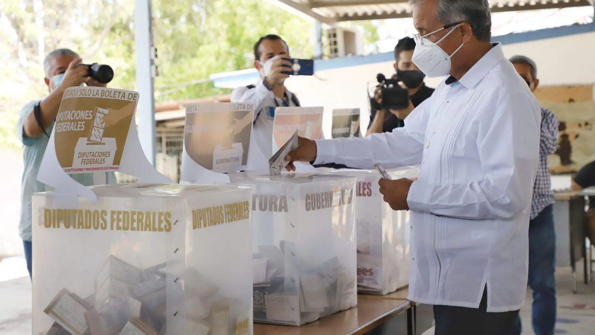 Estrada-Ferreiro-votaciones2 