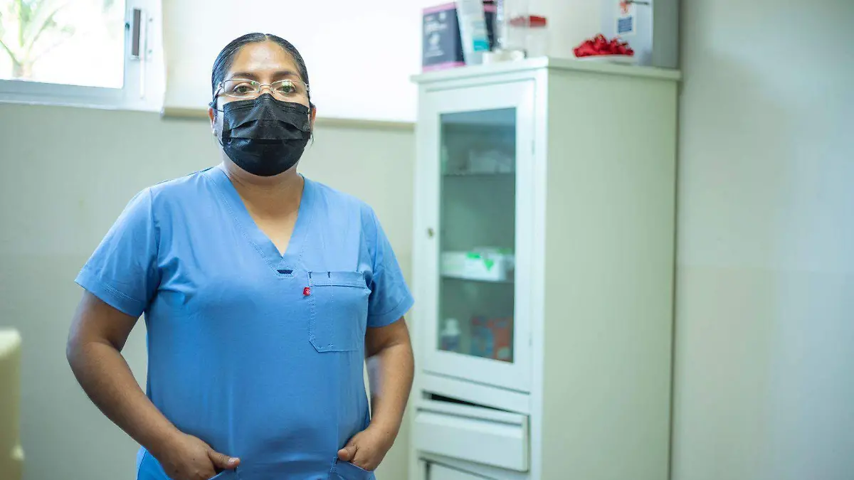 indígena a enfermera3 