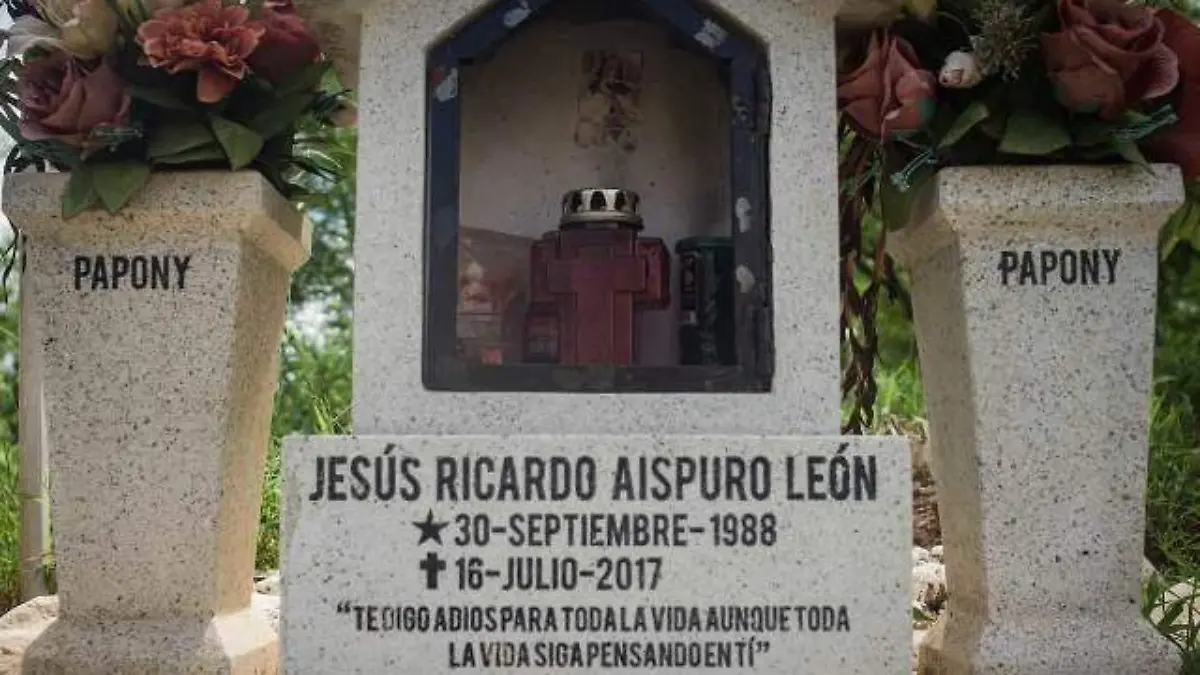 CENOTAFIO UNO