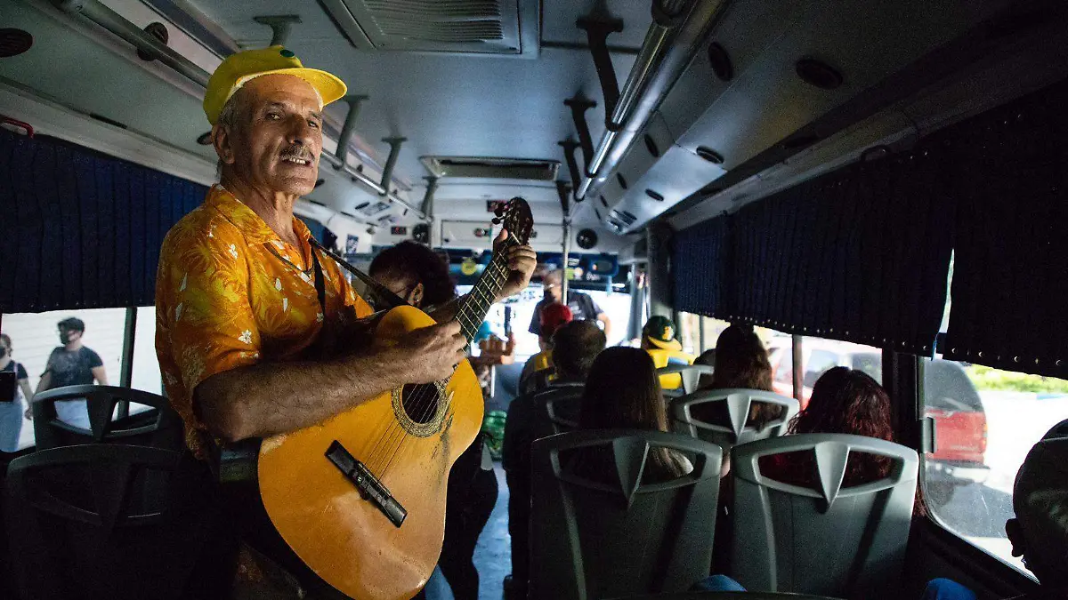 Rogelio Cantante camiones