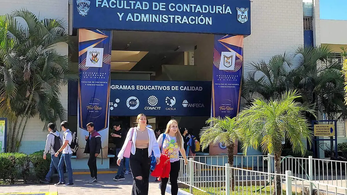 WhatsApp Image 2023-03-13 at 13.48.00