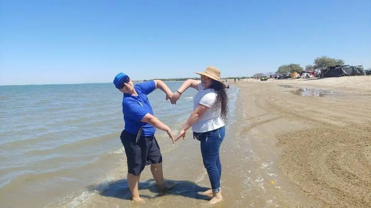 -Ana-e-Isela-un-compromiso-LGBTQ1