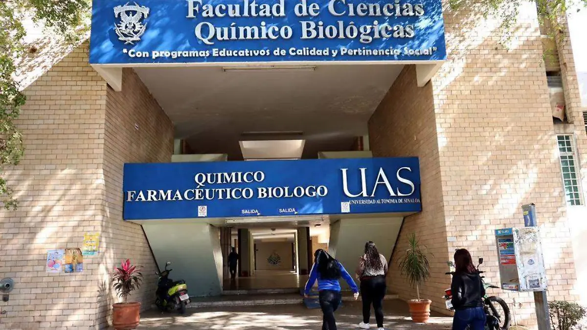 recibe-la-uas-aspirantes-examen