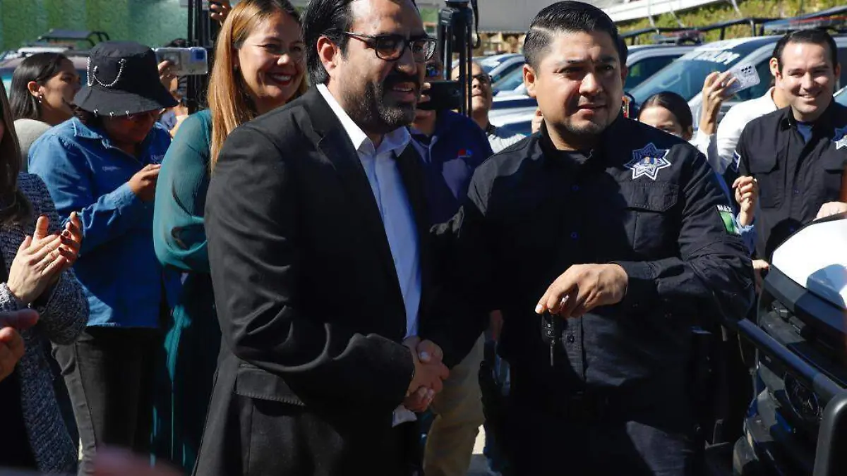 Ayuntamiento de Culiacán favorece a empresa que vende patrullas a sobreprecio